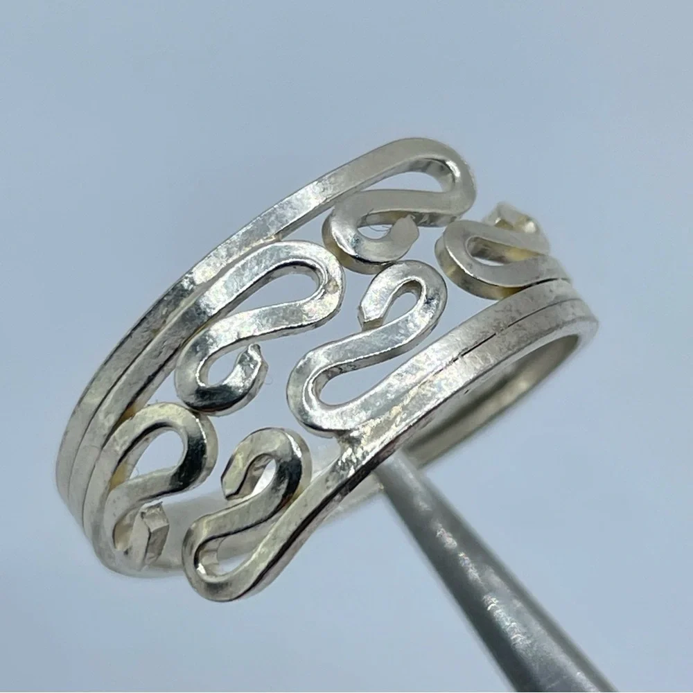 Vintage Taxco Mexico Silver Ring Scroll Openwork Band Boho Southwestern
